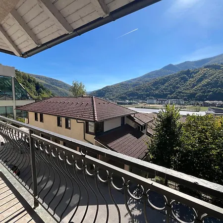 Grand Panorama